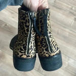 Sperry  Women's Maya Belle Leopard Print Chelsea Leather Boots Sz 9 Photo 3