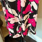 Vince Camuto Sleeveless Chiffon Float Dress X-Small Black Pink Floral V-Neck Photo 3