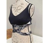 Adore Me   Womens Sports Bra Size XL Black Marble High Support Back Straps Active Photo 4