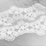 VINTAGE Lace Wedding Dress and Veil Size undefined Photo 5