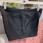 Gray Form Fitting Compression Athletic Shorts Size undefined Photo 3