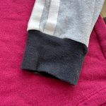 Harry Potter Quidditch Long Sleeve Pullover Top in Burgundy/Gray - Small Photo 13