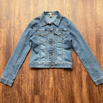 Forever 21 Women’s Vintage  Lightly Distressed Jean Jacket - Size Medium Photo 0