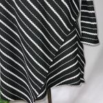 cha cha vente  Black & White Striped Asymmetrical Knit 3/4 Sleeve Tunic M Photo 5