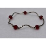 Source Unknown Vintage Chic Red Beveled Bead Silver Tone Tube Stretch Bracelet Photo 1