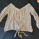 Willow & Clay Cropped off the shoulder Photo 0