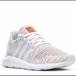 Adidas Swift Run White Size 10 Photo 0