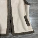 Anthropologie Akemi + Kin Women Cream & Gray Collared Sherpa Vest One Size Size undefined Photo 11