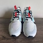 Nike  Air Max Infinity 2 Women’s Shoe Size 7 #804 Photo 1