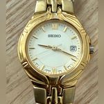 Seiko Vintage Ladies Watch Gold-Tone Dial, Case, Hands, Markers, and Bracelet Photo 0