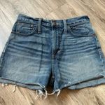 Madewell The Perfect Jean Short in Ullman Wash Size 26 Photo 7