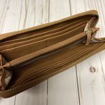 Michael Kors Brown Leather Jet Set Wallet Photo 5