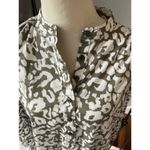 Elizabeth and James Green Floral Patterned Long Sleeve Dress Size Small Photo 3