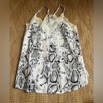 Boutique Women's Scalloped Lace Snake Print V Photo 0