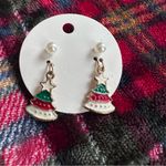 Festive Christmas Tree Wreath Earrings Red Photo 8