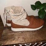 Merrell  Women Winter Boots Size 10.5 Tan Knit Cuff Lace Up Lug Sole Waterproof Photo 2