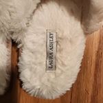 Laura Ashley  Cozy‎ Faux Fur Slippers Beige Comfort Indoor Shoes Women's Photo 1