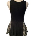 Frenchi Black Sleeveless Top With Flowy Lace Trim. VERY FLATTERING ON! Size XS Photo 3