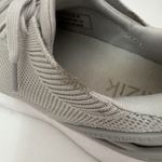 Kizik Athens Tie Shoes Sneakers Men 7.5 Women 9 Wide Gray Hands Photo 9