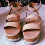 Steve Madden Flatform Sandals Photo 0