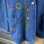 Two Twenty Sz M Embroidered Denim Jacket Western Aztec Southwestern Jean Coat Blue Size M Photo 2