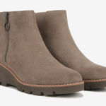 Vionic  Hazal Ankle Boots in Stone Suede Water Repellent Photo 0