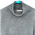 UGG  Size Small Long‎ Sleeve Turtleneck Pullover Sweater Black Warm Layers Soft Photo 2