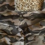 Amazon Camo Leggings Photo 2