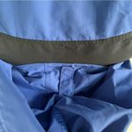 L.L.Bean  Women’s Hooded Parka Blue and Black Size Medium Regular Photo 7