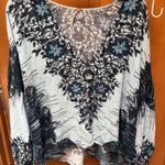 Free People  Birds Of Feather Top Oversized Size Small Photo 0