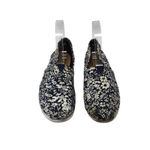 Toms  Floral Print Slip On Loafer Canvas Flat Casual Shoes Blue White Size 8M Photo 2