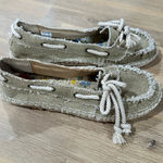 Rocket Dog Beachy loafers by  Sz 9 NWOT Photo 0