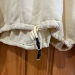 Divided  women’s cropped hoodie with drawstring on the bottom Photo 2