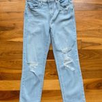 Levi's 724 High Rise Straight Crop in Light Distressed Blue, Size 27 Photo 3