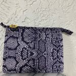 Estée Lauder Snake Print Cosmetic Bag Photo 1