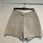 Cuffy's of Cape Cod Women’s Size: 12 Tan chino Shorts 100% Cotton. Photo 0