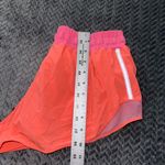 Lululemon Women’s Hotty Hot Short 2.5” Lined Neon Coral Size 10 Photo 8