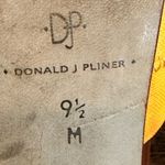 Donald J‎ Pliner Yellow and orange Strap Kitten heels size 9.5 Photo 3