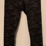 Fabletics Super Cute And Soft Camo  Leggings!!!! So Cute Just Wrong Size!!! Photo 0