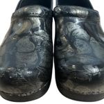 Dansko Black Floral Embossed Leather Professional Nursing Clogs Size 36 US 5.5-6 Photo 8