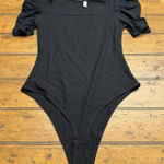Missufe Miss You Forever Black Small ribbed Cute Puff Shoulder‎ sleeves bodysuit Photo 0