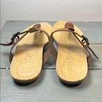 blowfish Brown Buckle Faux Leather Thong Sandals. size61/2. ordr167 Photo 4