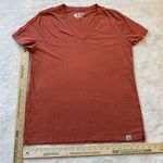 Carhartt  T-Shirt Women’s Medium Burnt Orange Short Sleeve V-Neck Relaxed Fit. Photo 0