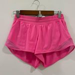 Lululemon  Hotty Hot 2.5" Shorts Photo 0