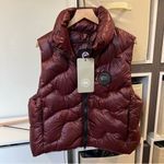 Canada Goose NWT  Cypress Puffer Vest Botanical Quilt in Garnet Stone Burgundy Photo 3