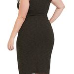 Torrid  Woman's Plus Sz 6 6X Sleeveless Ribbed Dress Photo 2