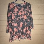 Bobeau  Gray and Pink Floral Tunic Photo 1