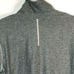 New Balance Pull Over Athletic Shirt Size Medium Photo 2