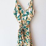 NWT Cupcakes and Cashmere Floral Tie Waist Dress Green Size M Photo 4