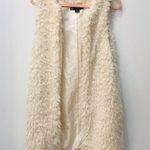 Boutique cream Sherpa vest size small Photo 1